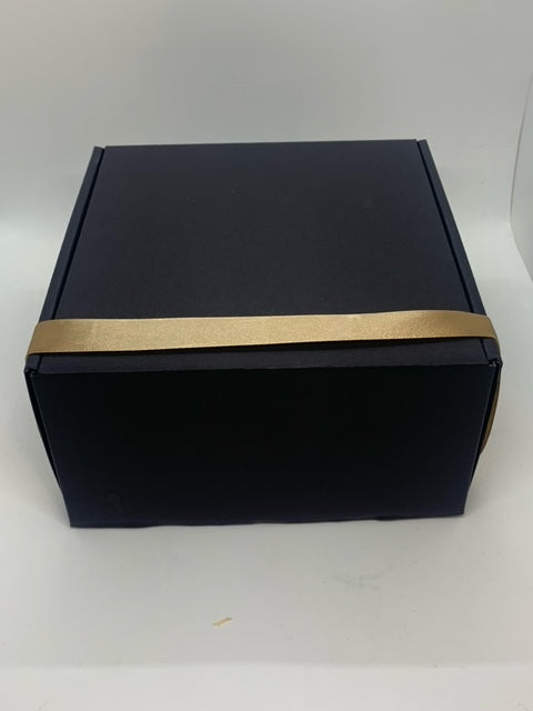 Candle and Skin Serum Candle Gift Box