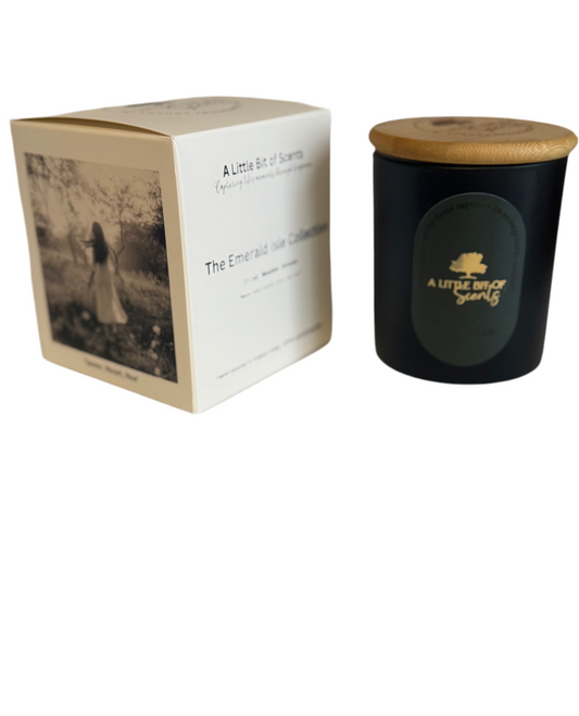 Irish Meadow Breeze Scented Candle