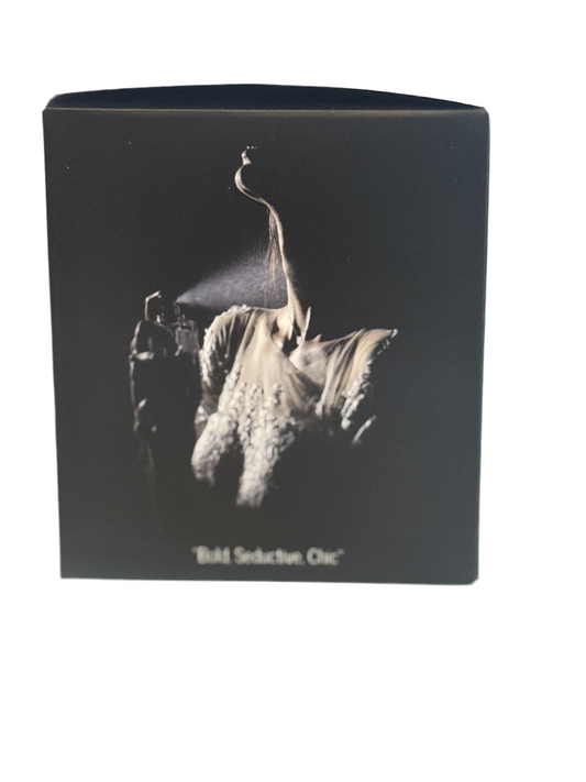 Velvet Poppy Noir Scented Candle