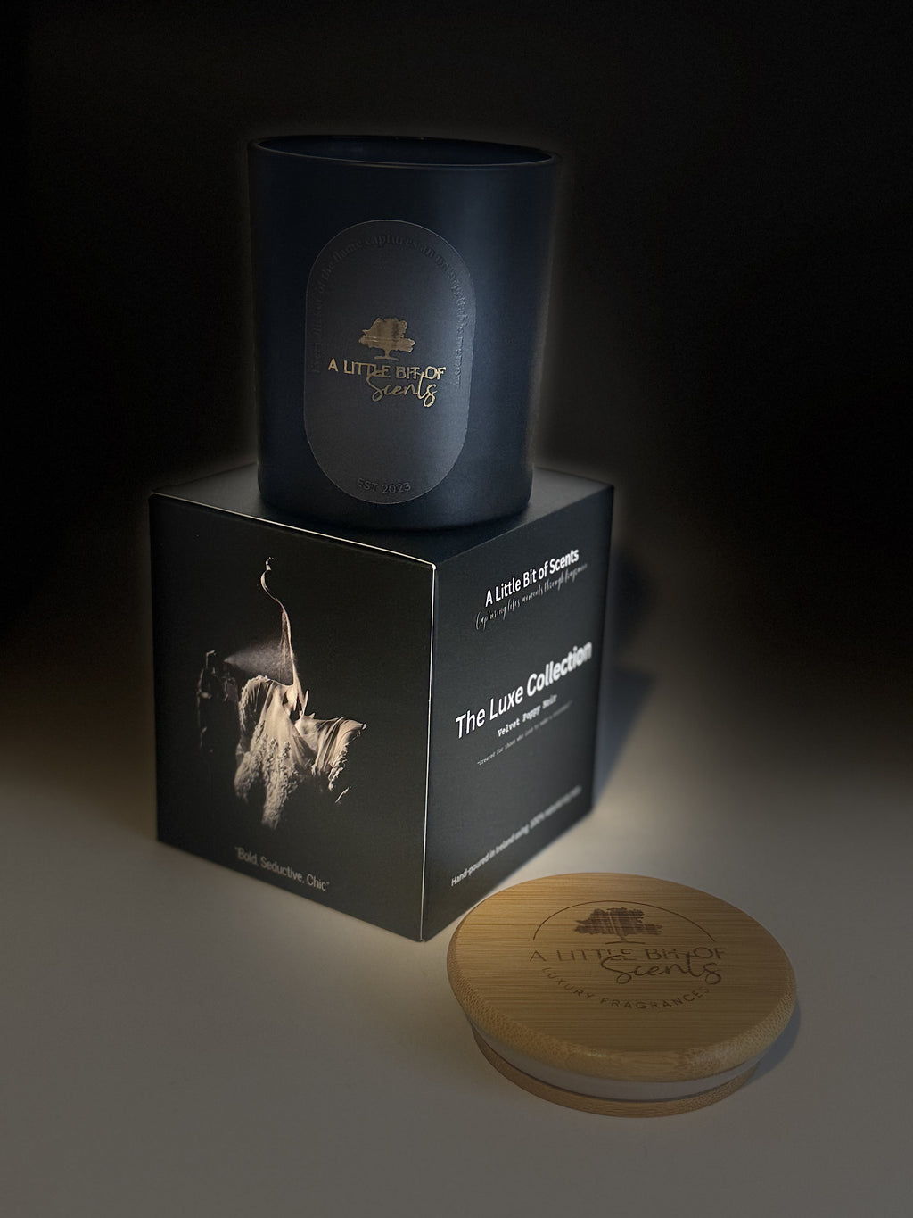 Velvet Poppy Noir Scented Candle