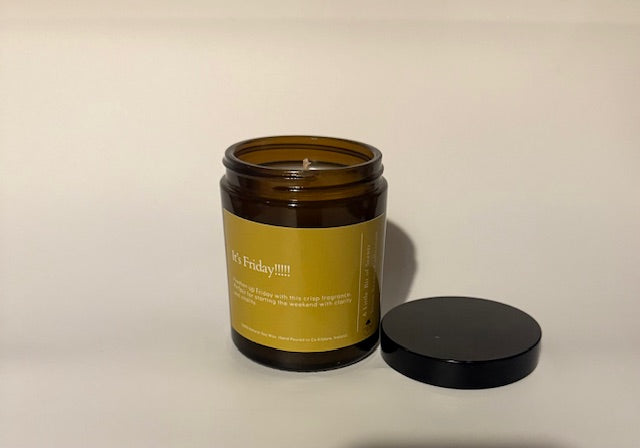 It’s Friday – Crisp Scented Candle