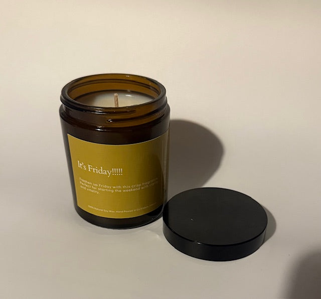 It’s Friday – Crisp Scented Candle